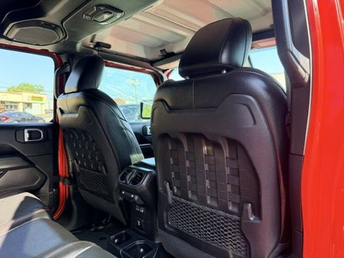 Used 2020 Jeep Gladiator Rubicon w/ Dual Top Group AWD/4WD image 20