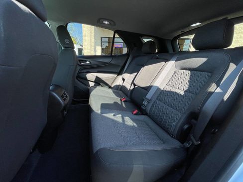 Used 2022 Chevrolet Equinox LT w/ Driver Convenience Package image 25