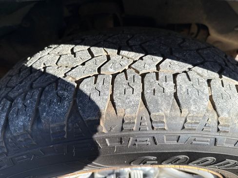 Used 2014 Chevrolet Express 1500 LT w/ LT Preferred Equipment Group image 7