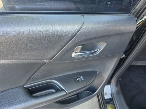 Used 2015 Honda Accord EX-L image 29