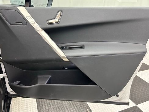 Used 2024 BMW iX xDrive50 w/ Sport Package image 16