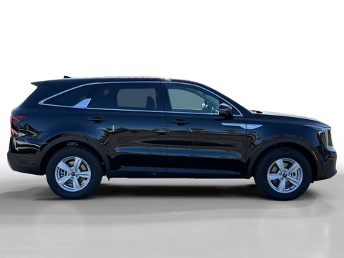 New 2026 Kia Sorento LX image 6
