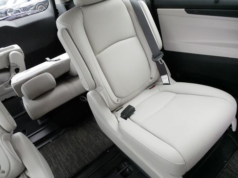 Used 2026 Honda Odyssey EX-L image 14