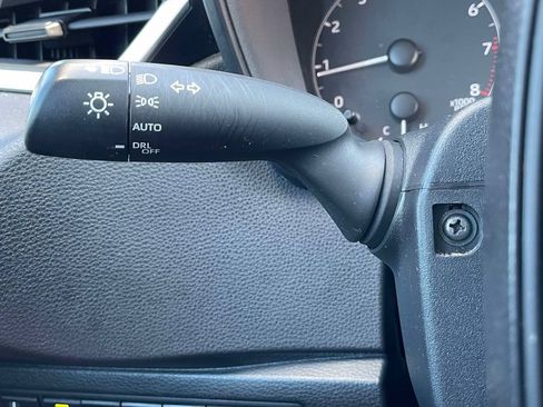Used 2024 Toyota Corolla LE FWD image 24