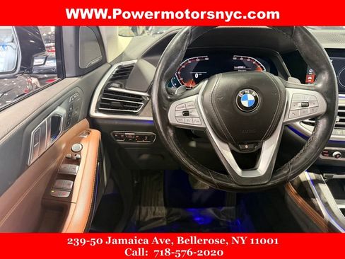 Used 2021 BMW X7 xDrive40i w/ Premium Package AWD/4WD image 30