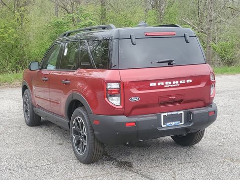 New 2026 Ford Bronco Sport Outer Banks AWD/4WD image 3