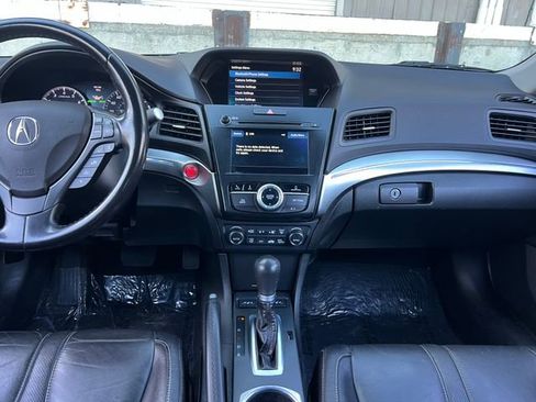Used 2020 Acura ILX w/ Technology Package image 16
