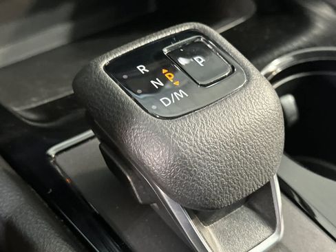 Certified 2025 Nissan Rogue SV AWD/4WD image 23