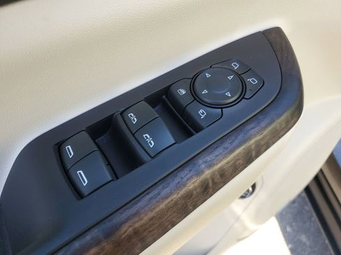 Used 2020 GMC Acadia Denali w/ Technology Package image 36