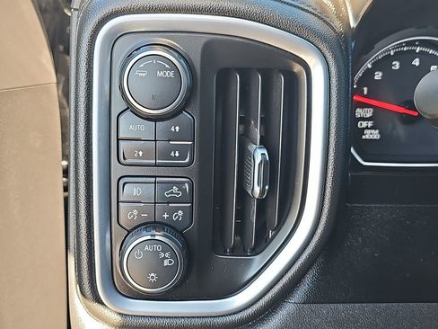 Used 2021 Chevrolet Silverado 1500 RST image 26