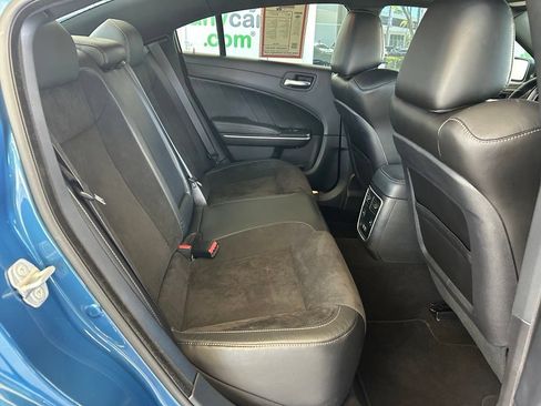Used 2022 Dodge Charger Scat Pack w/ Plus Group RWD image 29