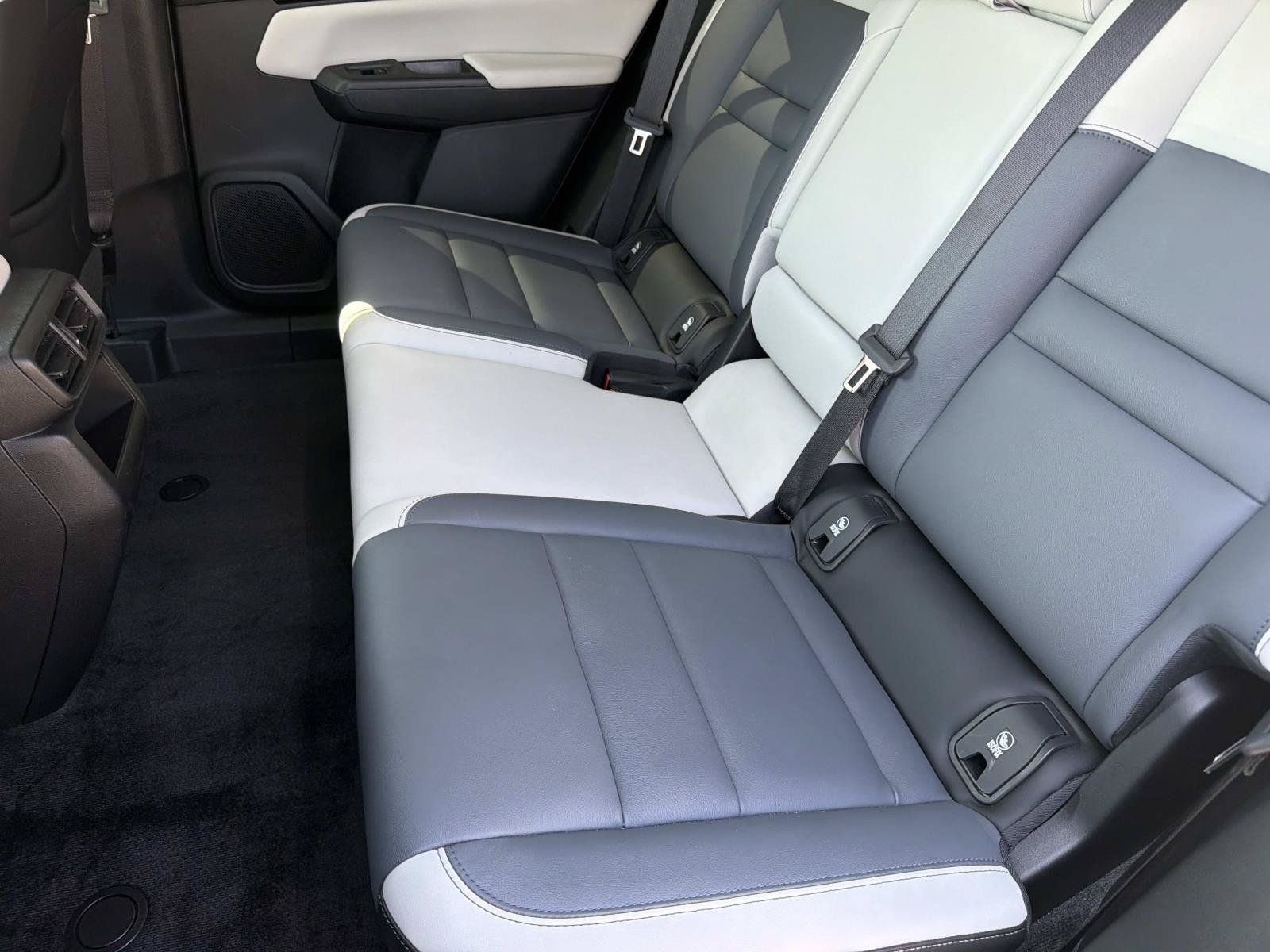 Used 2025 Honda Prologue Touring image 21