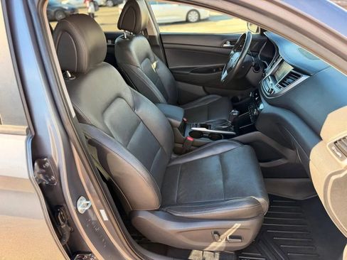 Used 2016 Hyundai Tucson Limited FWD image 40