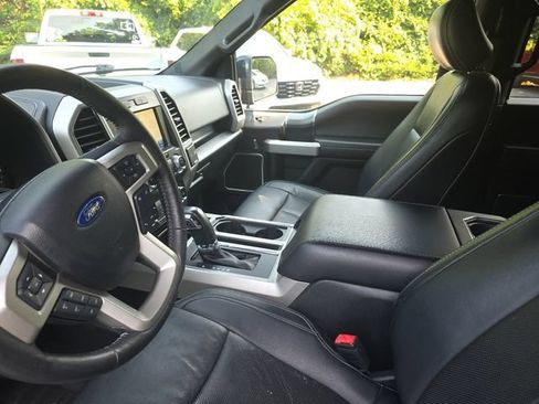 Used 2019 Ford F150 Lariat w/ Equipment Group 502A Luxury RWD image 13