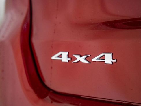 New 2026 Jeep Compass Limited w/ Sun, Sound & Navigation Group image 8