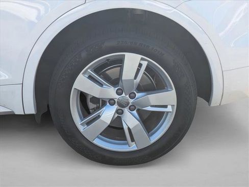 Used 2018 Audi Q5 2.0T Premium w/ Convenience Package image 20