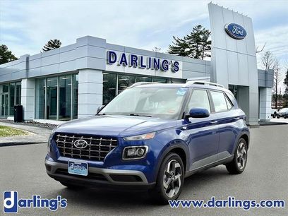 Used 2023 Hyundai Venue SEL