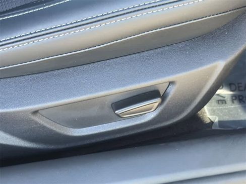 Used 2025 Ford Mustang GT Premium image 33