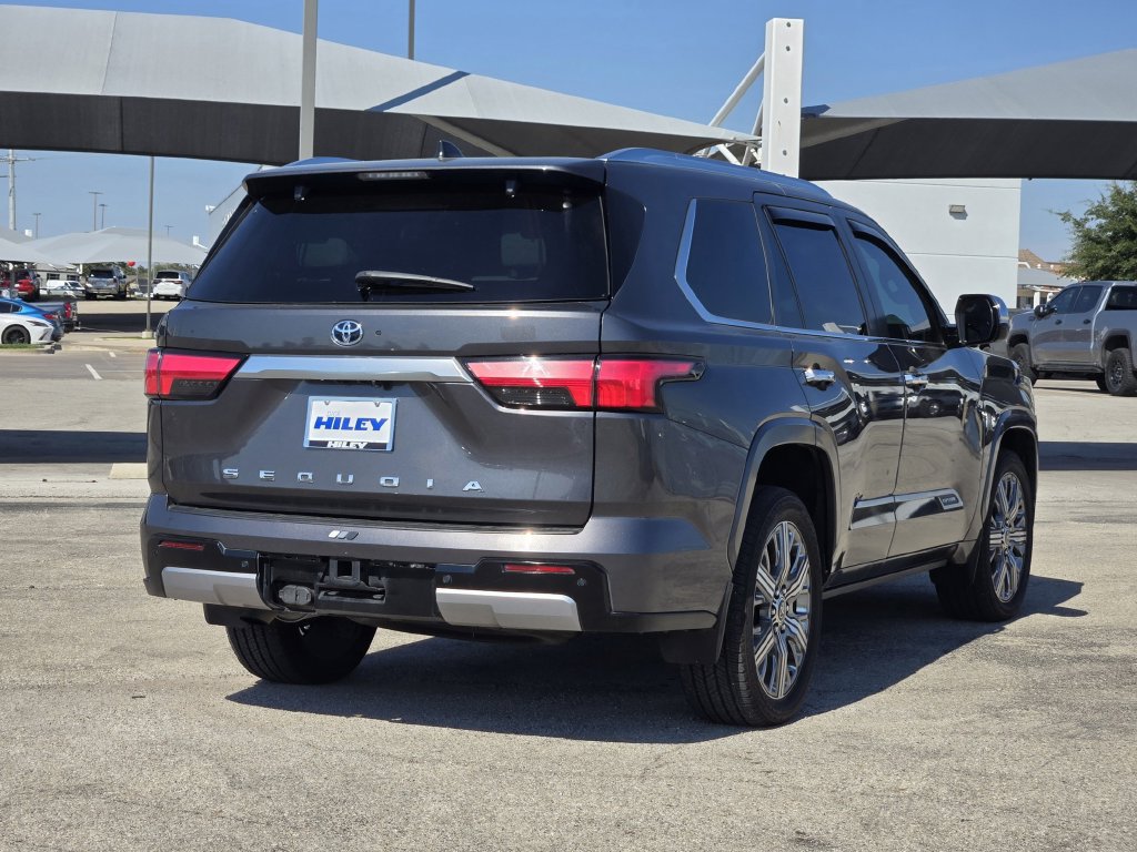 Used 2024 Toyota Sequoia Capstone AWD/4WD image 8