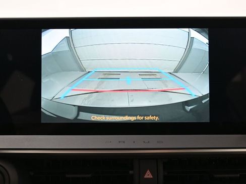 Used 2024 Toyota Prius XLE image 20