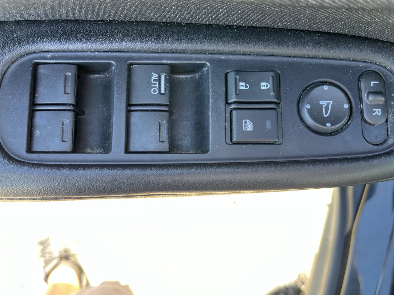 Used 2021 Honda HR-V LX image 4