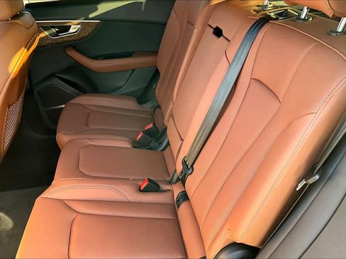 New 2026 Audi Q8 Premium Plus image 15