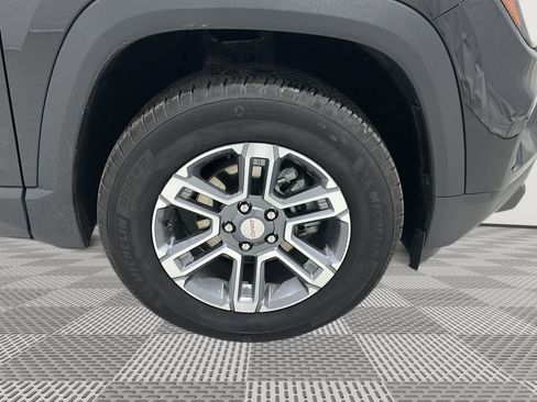 Used 2025 GMC Terrain Elevation image 23