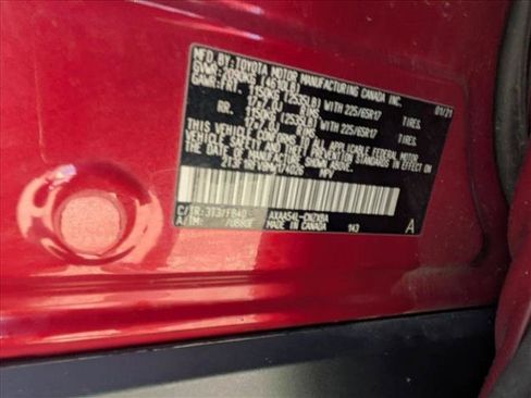 Used 2021 Toyota RAV4 LE AWD/4WD image 23