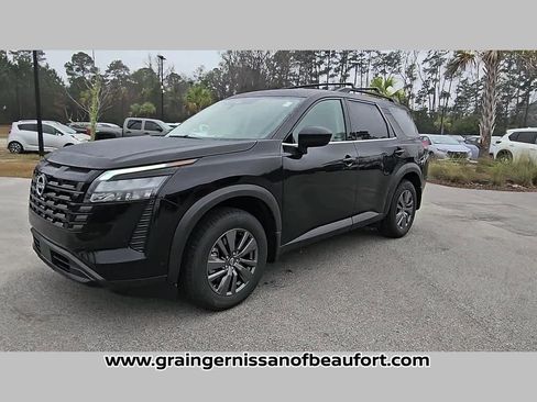 New 2026 Nissan Pathfinder SV image 22