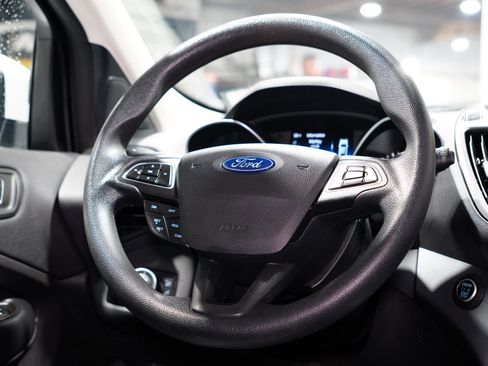 Used 2019 Ford Escape SE image 13