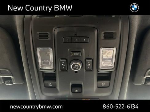 Used 2024 Cadillac Escalade ESV Sport Platinum w/ LPO, ONYX Package AWD/4WD image 19