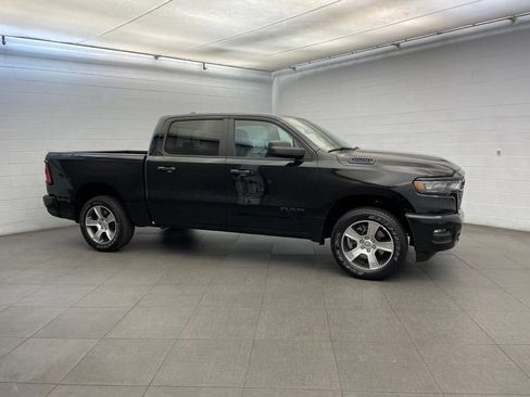 New 2026 RAM 1500 Express RWD image 2