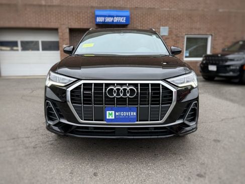 Used 2025 Audi Q3 2.0T Premium AWD/4WD image 2