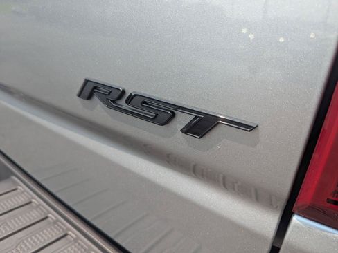 Used 2025 Chevrolet Silverado 1500 RST AWD/4WD image 40