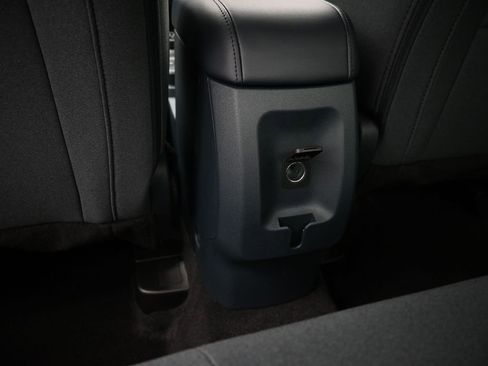 Used 2024 Ford Maverick XLT w/ Equipment Group 300A Standard image 20