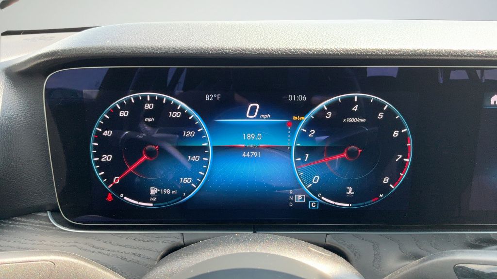 Used 2023 Mercedes-Benz E 350 4MATIC Sedan image 13