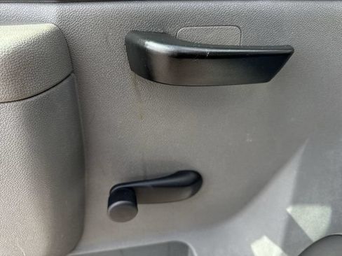 Used 2013 Chevrolet Silverado 1500 W/T RWD image 18