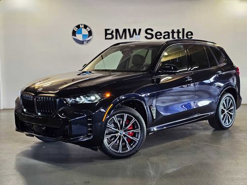 New 2026 BMW X5 xDrive40i w/ M Sport Package image 1
