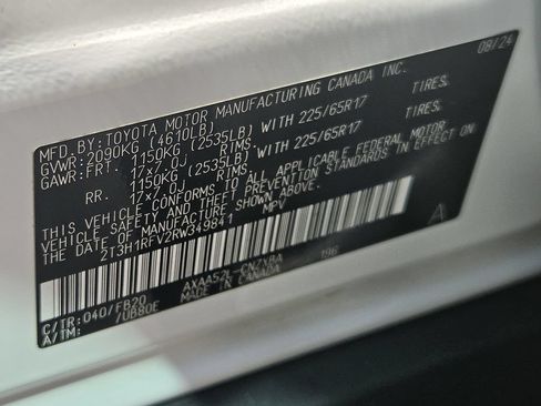 Used 2024 Toyota RAV4 LE FWD image 30