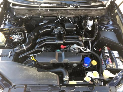 Used 2014 Subaru Legacy 2.5i Limited image 28