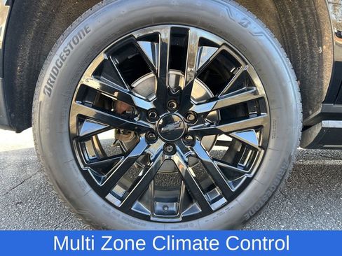 Used 2023 Chevrolet Tahoe Premier w/ Premium Package 2 image 12