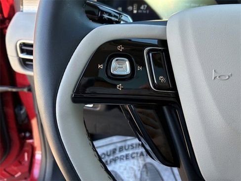 Certified 2025 Lincoln Corsair Premiere w/ Equipment Group 101A image 26