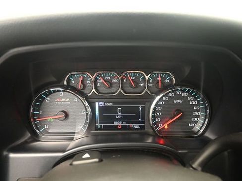 Used 2018 Chevrolet Silverado 1500 LT w/ All Star Edition AWD/4WD image 18