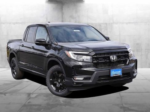 New 2026 Honda Ridgeline Black Edition image 2