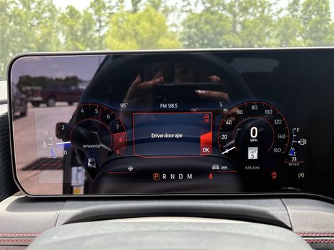 Used 2025 Ford Mustang GT Premium RWD image 18