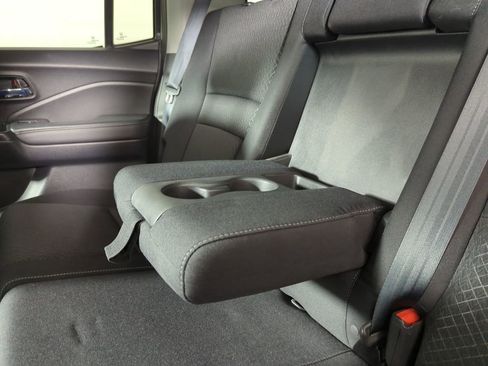 Used 2017 Honda Ridgeline RT image 32