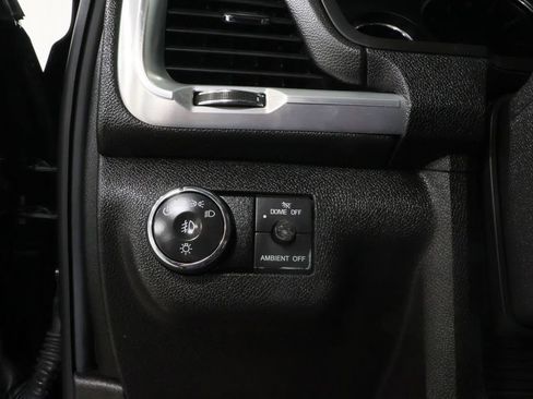 Used 2017 GMC Acadia Limited SLT AWD/4WD image 20