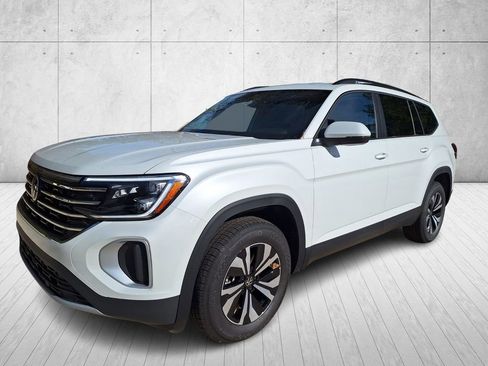 New 2026 Volkswagen Atlas SE image 9