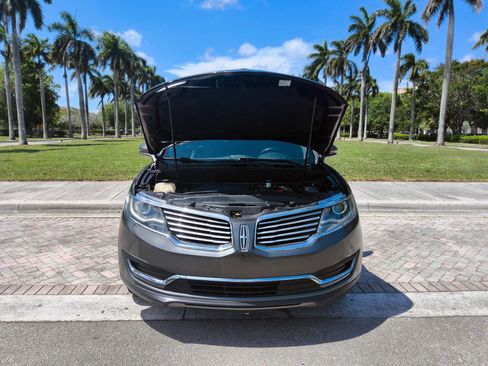 Used 2018 Lincoln MKX Reserve FWD image 38