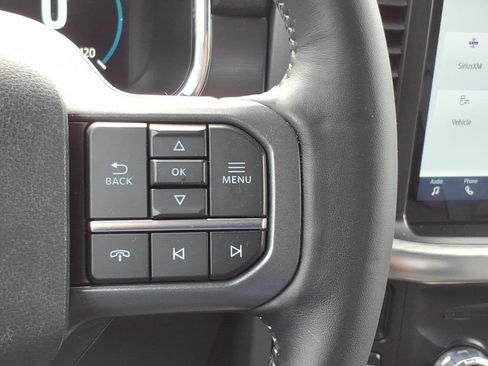 Used 2023 Ford F150 Lariat w/ Trailer Tow Package AWD/4WD image 17
